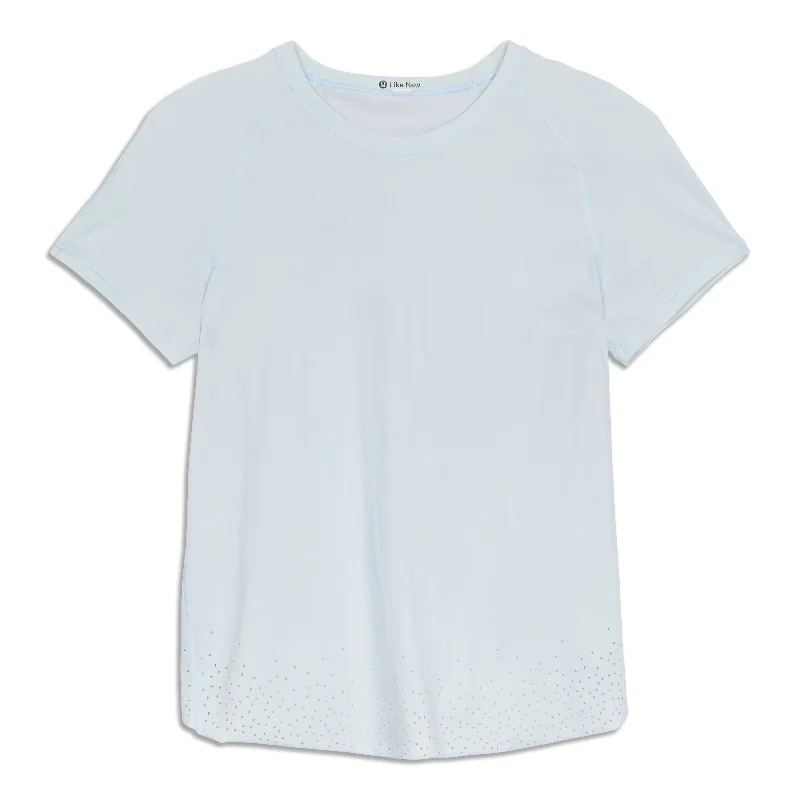 Quick Pace Short Sleeve Shirt - Resale