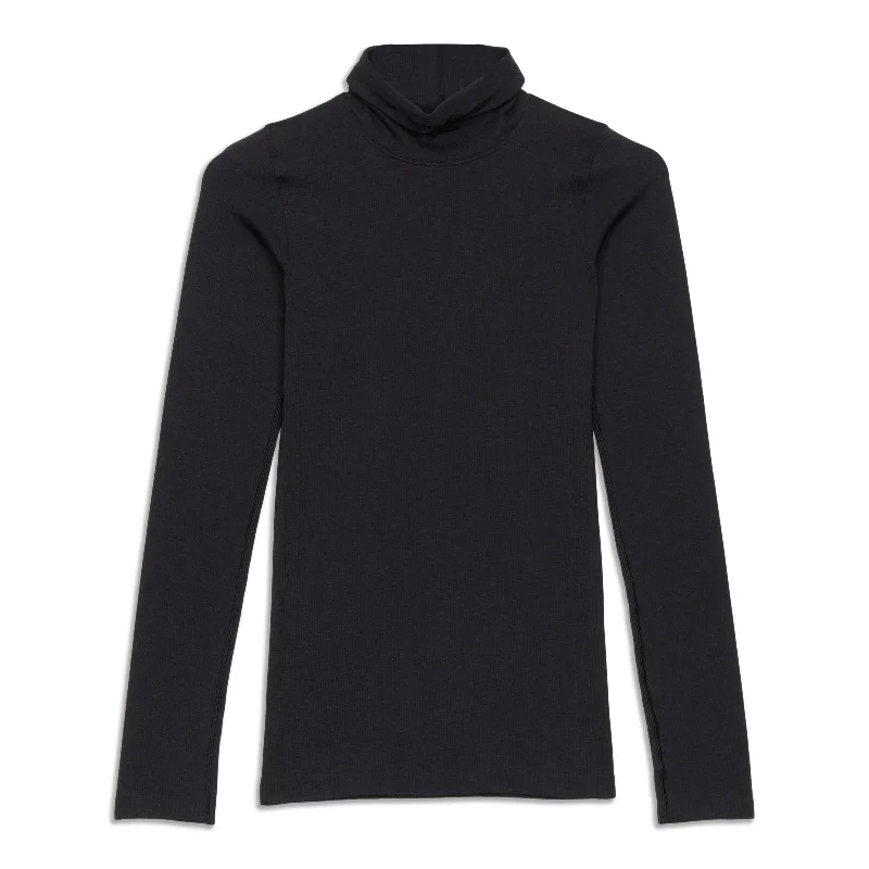 Yin Vibes Turtleneck - Resale