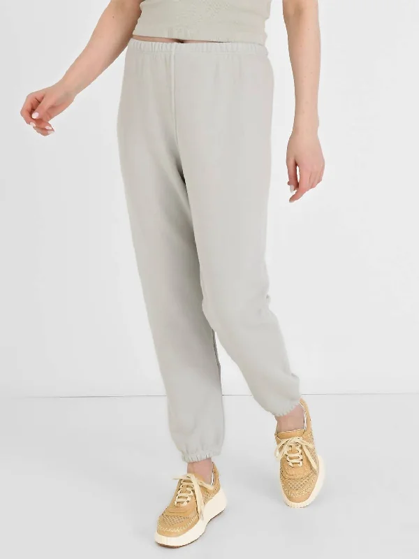 Stevie Fleece Sweatpant In Chalk